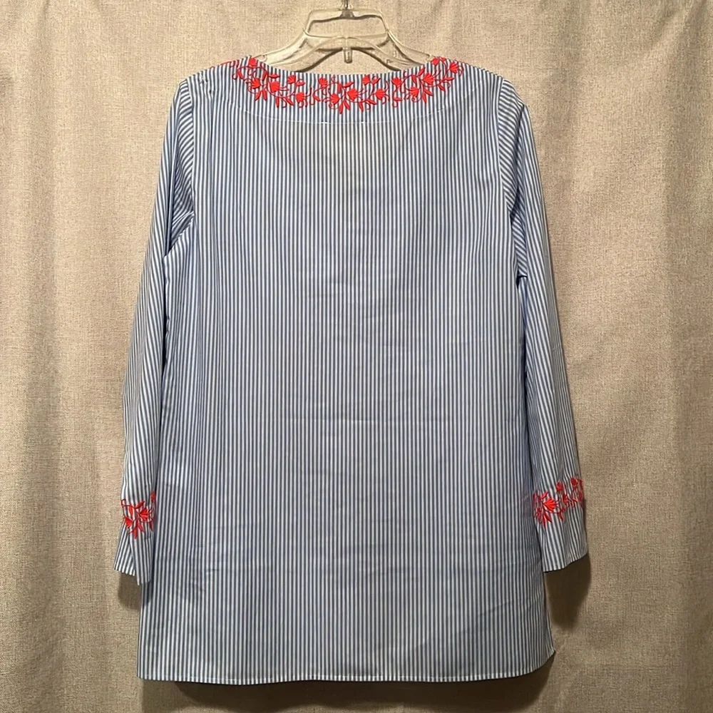 STS Sail to Sable Blue Stripe Embroidered Tunic Top Size Medium - Picture 7 of 9